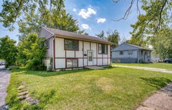2432 223rd Street, Sauk Village, IL 60411