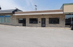 1608 Lincolnway, Valparaiso, IN 46383