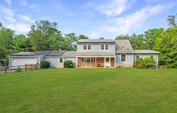 2 HOLLY DRIVE, MEDFORD, NJ 08055