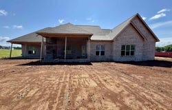 250 Randal Ln, Florence, AL 35634