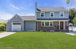 8-10 Malden Terrace, Elizabeth, NJ 07208