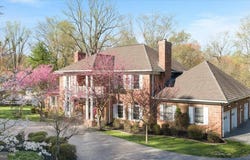 532 WALKER RD, GREAT FALLS, VA 22066