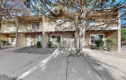 700 FRUIT Avenue NW, Albuquerque, NM 87102
