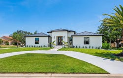 180 LOOKOUT POINT DRIVE, OSPREY, FL 34229