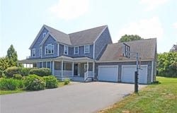 9 Prospect Lane, Portsmouth, RI 02871