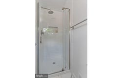 7024 STATENDAM COURT, MCLEAN, VA 22101