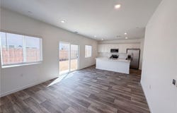 4496 Bellaire, Clovis, CA 93619