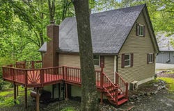 122 Westfall Drive, Dingmans Ferry, PA 18328