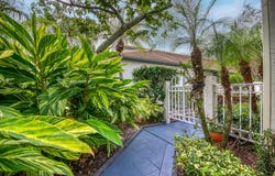 6861 Briarlake Circle, Palm Beach Gardens, FL 33418