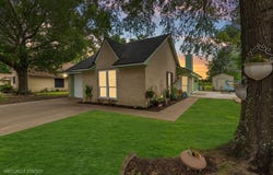 705 Cherry Drive, Groesbeck, TX 76642