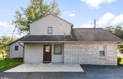 4518 NEW HOLLAND Road, MOHNTON, PA 19540