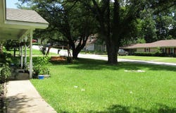 101 N Meadowbrook Drive, Overton, TX 75684
