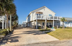 205 Barefoot Lane, Atlantic Beach, NC 28512