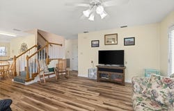 917 Delchamps Avenue, Dauphin Island, AL 36528