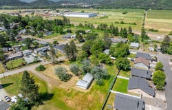 207 Henry Street, Myrtle Creek, OR 97457
