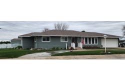 600 W. Avenue D, Oshkosh, NE 69154