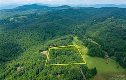 Sassafras Drive, Little Switzerland, NC 28777