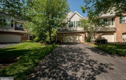 274 CHERRY LN #32, KENNETT SQUARE, PA 19348