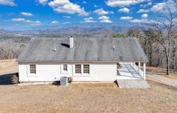 2534 Paris Mountain RD, Elliston, VA 24087