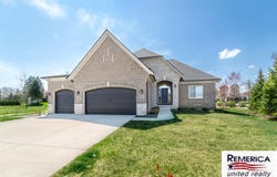 52951 Royal Park Avenue, Utica, MI 48315