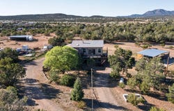 10 Brenden Lane, Tijeras, NM 87059