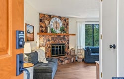 6300 Fern Hill Rd, Monmouth, OR 97361