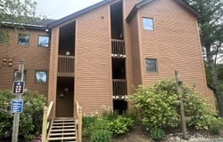 8B Deer Creek, Dover, VT 05356