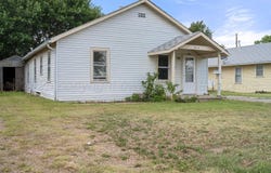 910 S Banks St, Pampa, TX 79065