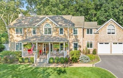 340 North Magee Street, Southampton, NY 11968