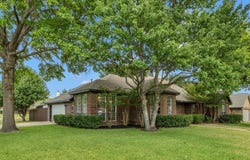 2101 Remmington Drive, Flower Mound, TX 75028