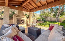 7204 University Drive, Moorpark, CA 93021
