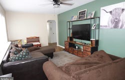 1466 S GOVERNORS AVENUE, DOVER, DE 19904