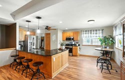 1002 S 12th Ave, Washington, IA 52353