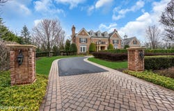 11 Bordens Brook Way, Holmdel, NJ 07733