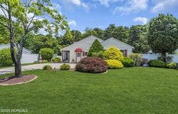 65 Colonial Drive, Tinton Falls, NJ 07753