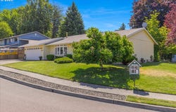 1420 SE 11TH ST, Gresham, OR 97080