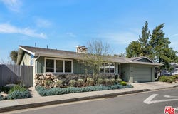 3823 Cody Rd, Sherman Oaks, CA 91403