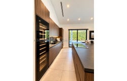 21498 Highland Lakes Blvd, Miami, FL 33179