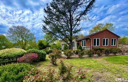 22 Larkspur Drive, Trumbull, CT 06611