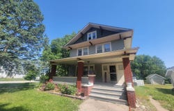 1222 16th, Auburn, NE 68305