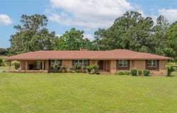 2208 US Highway 96 S, Center, TX 75935