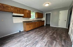1941 W Booe Rd, Austin, IN 47102