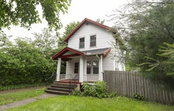 318 Cecil Street, Buchanan, MI 49107