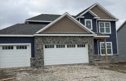 401 Sutton Street, Savoy, IL 61874