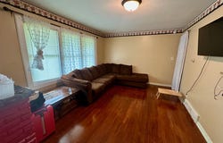 3923 15th Street, Des Moines, IA 50313