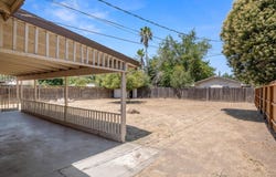 2135 Arden Drive W, Fresno, CA 93703