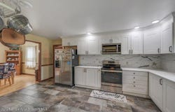 55 Wilbur Hill Road, Dalton, PA 18414