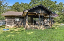 13118 Tyree Road, Moundville, MO 64771