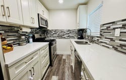 418 Douglas Ave, Oakland, CA 94603
