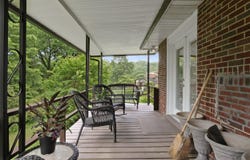 74 Kriswood Drive, Rossville, GA 30741